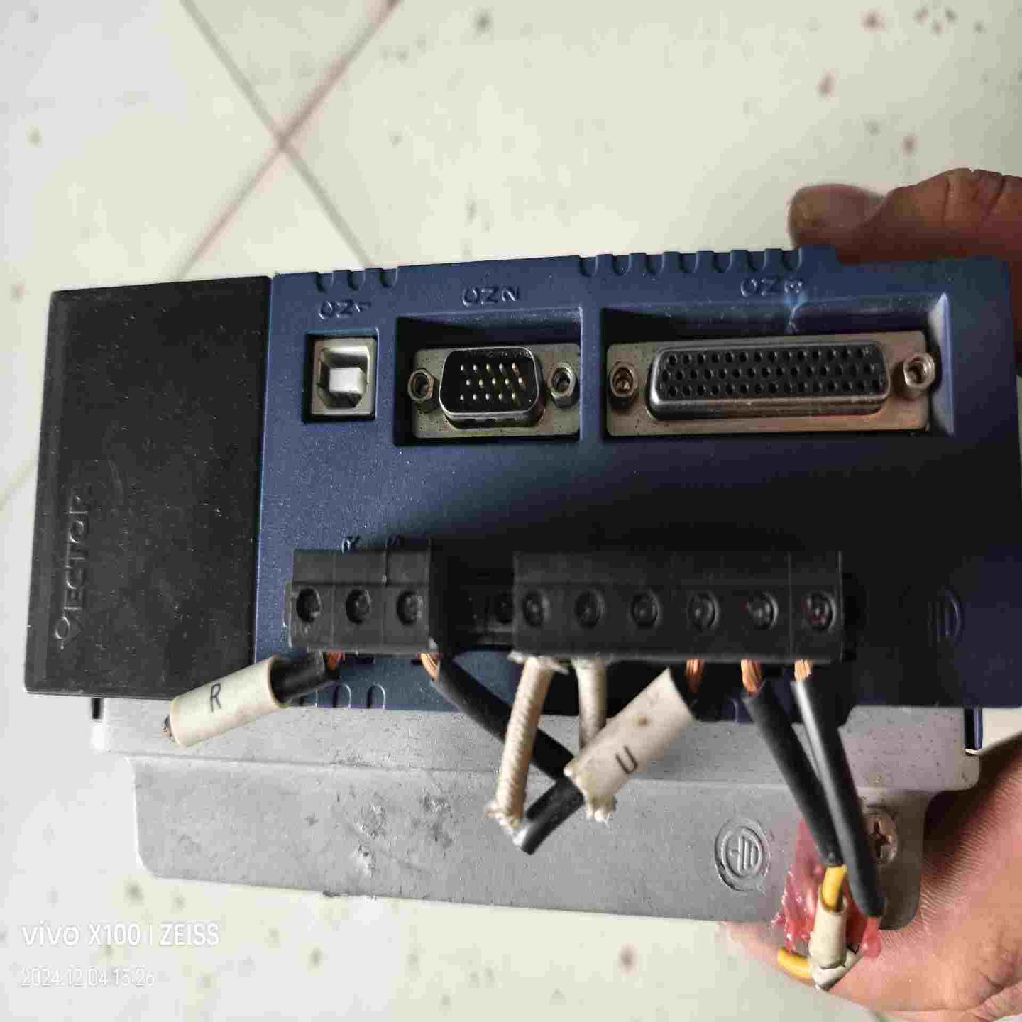 询价~威科达伺服驱动器5.5KW型号VEC-VB-5R5HL33B
