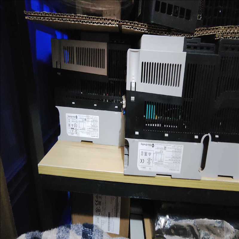 AB变频器25A-D010N114二手拆机，功能正常包好，喜（崽载电子）