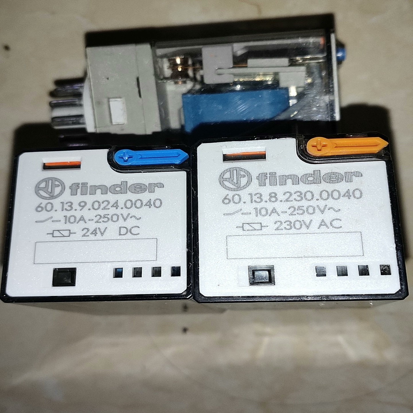 fiend继电器 601390240040 24