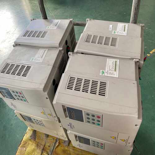 爱默生变频器EV2100-4T0110A 11KW 成色好~询价