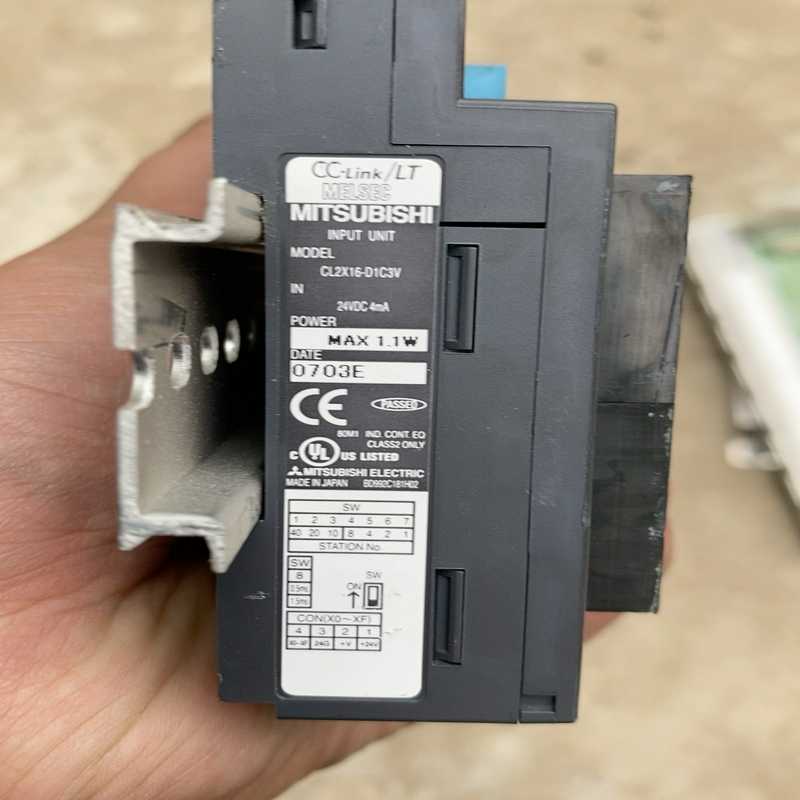 三菱线排 CL2X16-D1C3V 4个  实物图功能（子云设备）