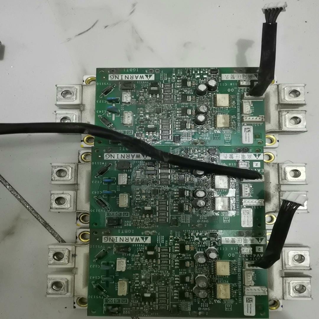 英飞凌模块FF225R12ME4功能好.3个，询价