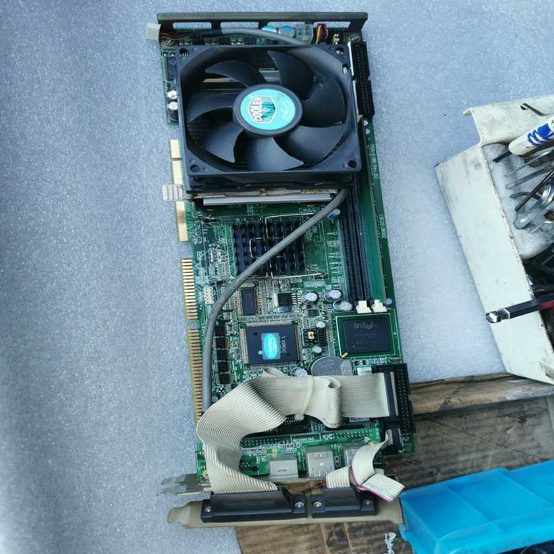 PCA-6186 REV .B2主板 带CPU 如图所示【鑫鑫商铺】