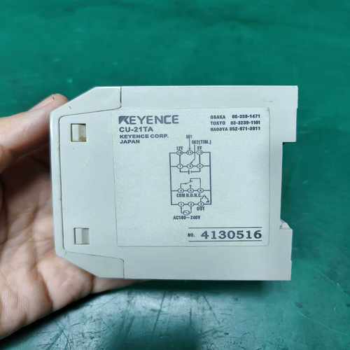 基恩士CU-21TA  实物如图，功能，实价直拍（佳毅工控）