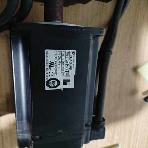 【星慕电子】YASKAWA/安川伺服电机，SGMAV-06ADA21，5