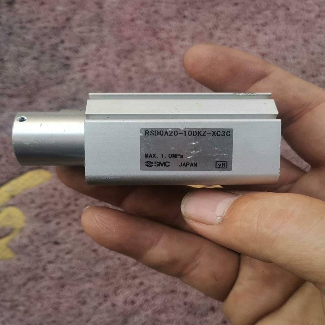 汽缸RSDQA20-10DKZ-XC3C，共有51个每~询价