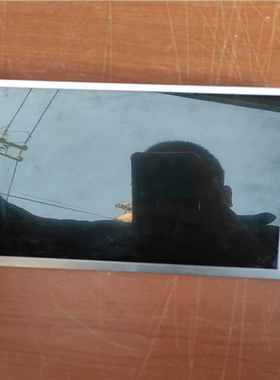 议~b084sn02  工业屏    液晶屏上有个膜  液晶