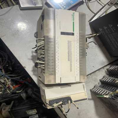 施耐德plc施耐德TM218LDA40DRN一台后面的模块--议价商品