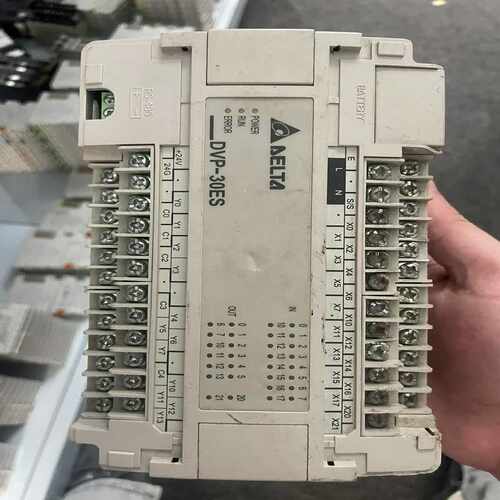 DVP30ES00R2，台达PLC ，功能正常。成色~询价