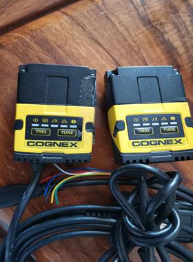 康耐视DM152S读码器，成色如图，，共11个，还有5个~询价