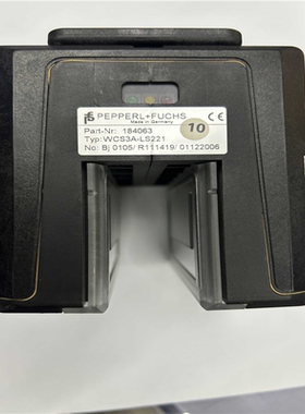 议~WCS3A-LS221 读码器，库存剩余一个，未使用无包