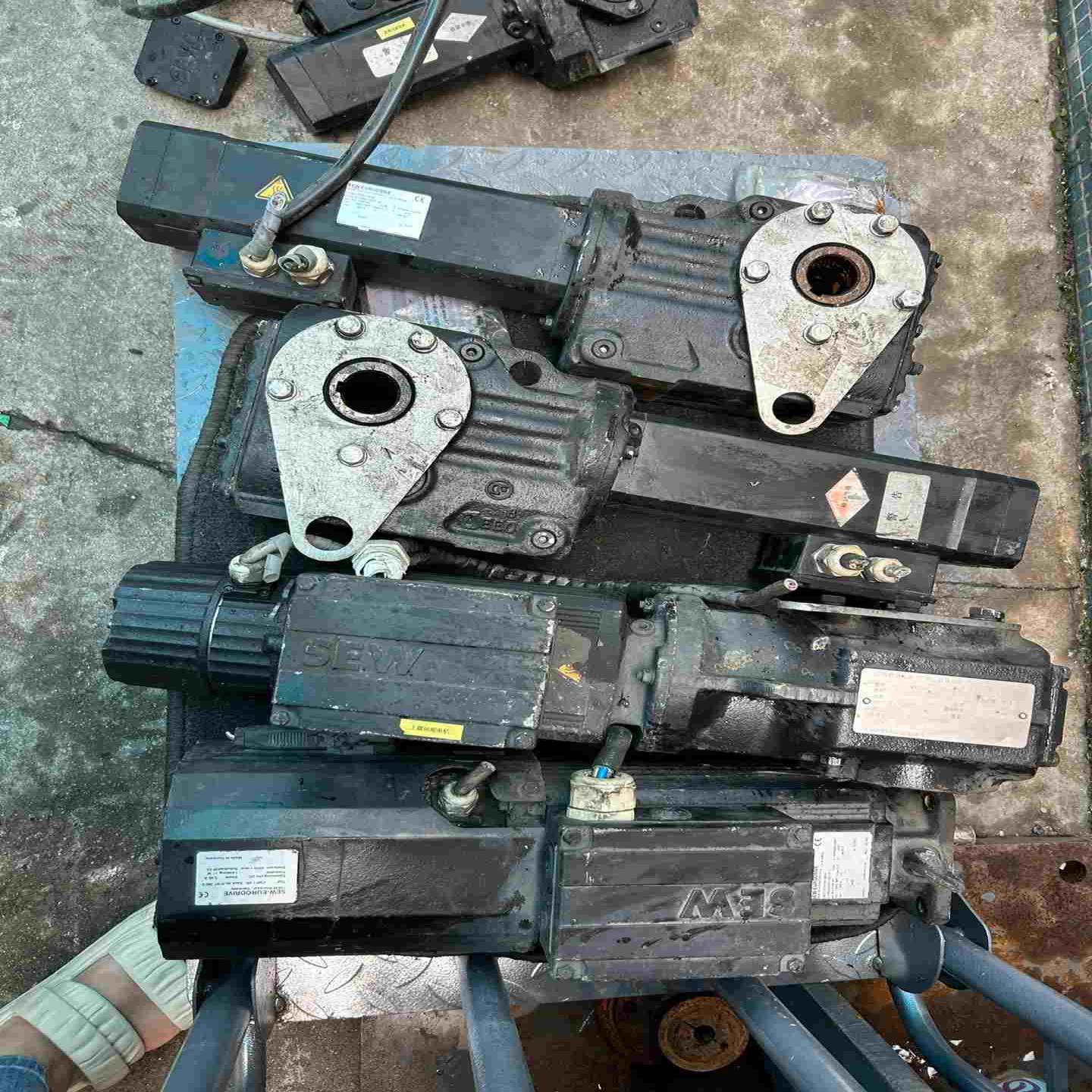 议价SEW电机 带减速机 FM71L/TF…CFM71M…DFS适用