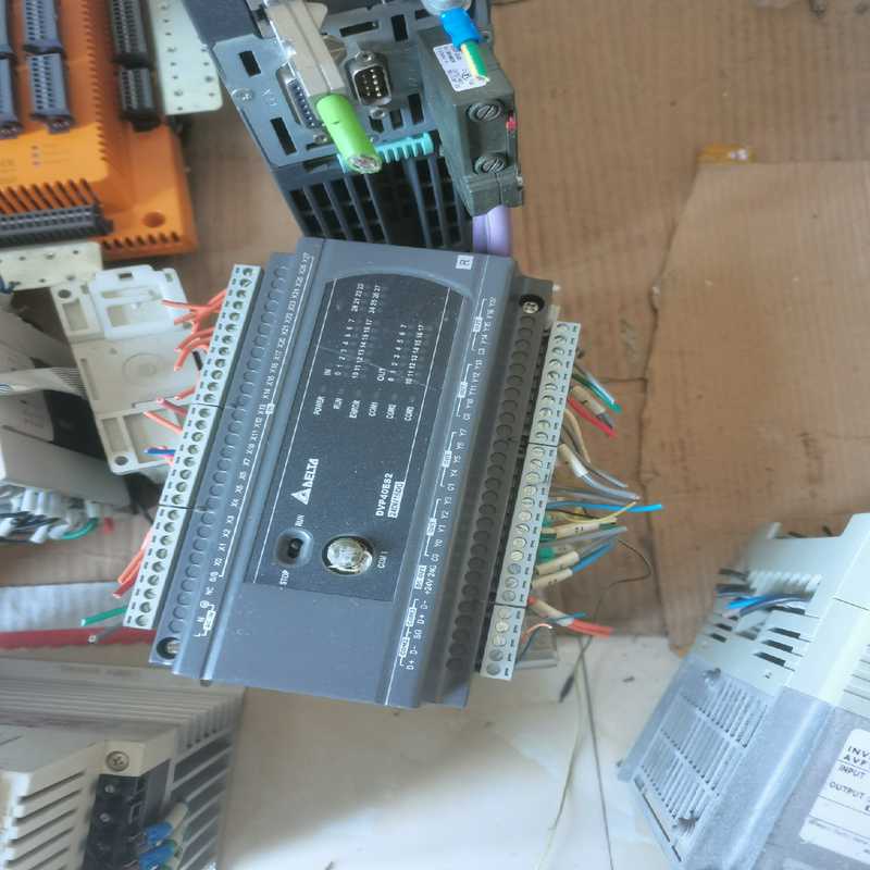 台达PLCDVP40ES200R拆机质量好的--议价商品