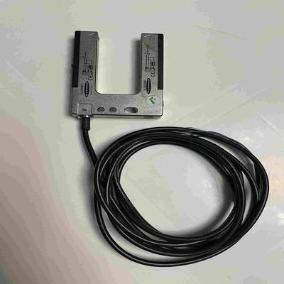 全新正品美国邦纳BANNER槽型光电开关SLM30B6