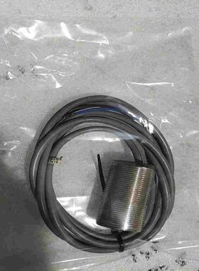 倍加福接近开关NBB10-30GM50-E2，的一个，没~询价