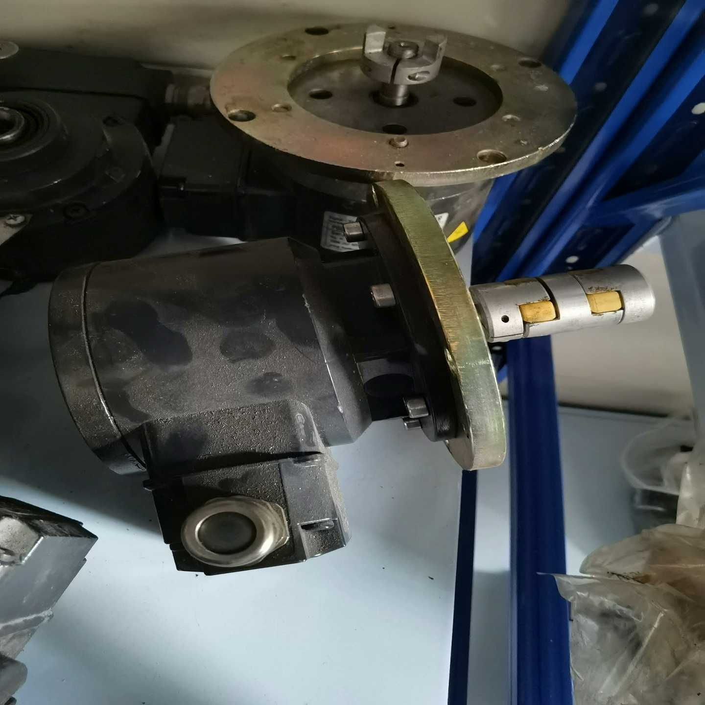 保盟编码器P0G10DN1024I。。ser.Nr.1705（佳毅工控）