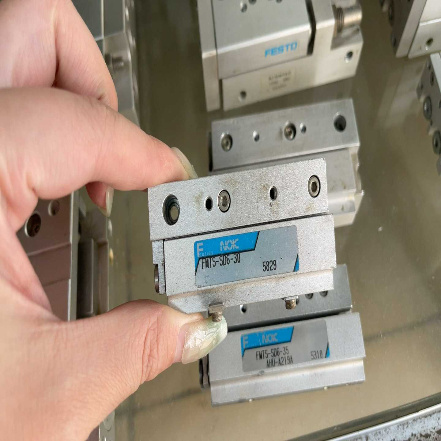 NOK滑台气缸FMTS-SD6-306-35GT10-3询价