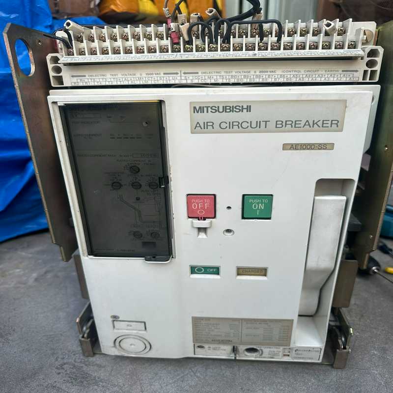 议价AE1000-SS 框架断路器适用