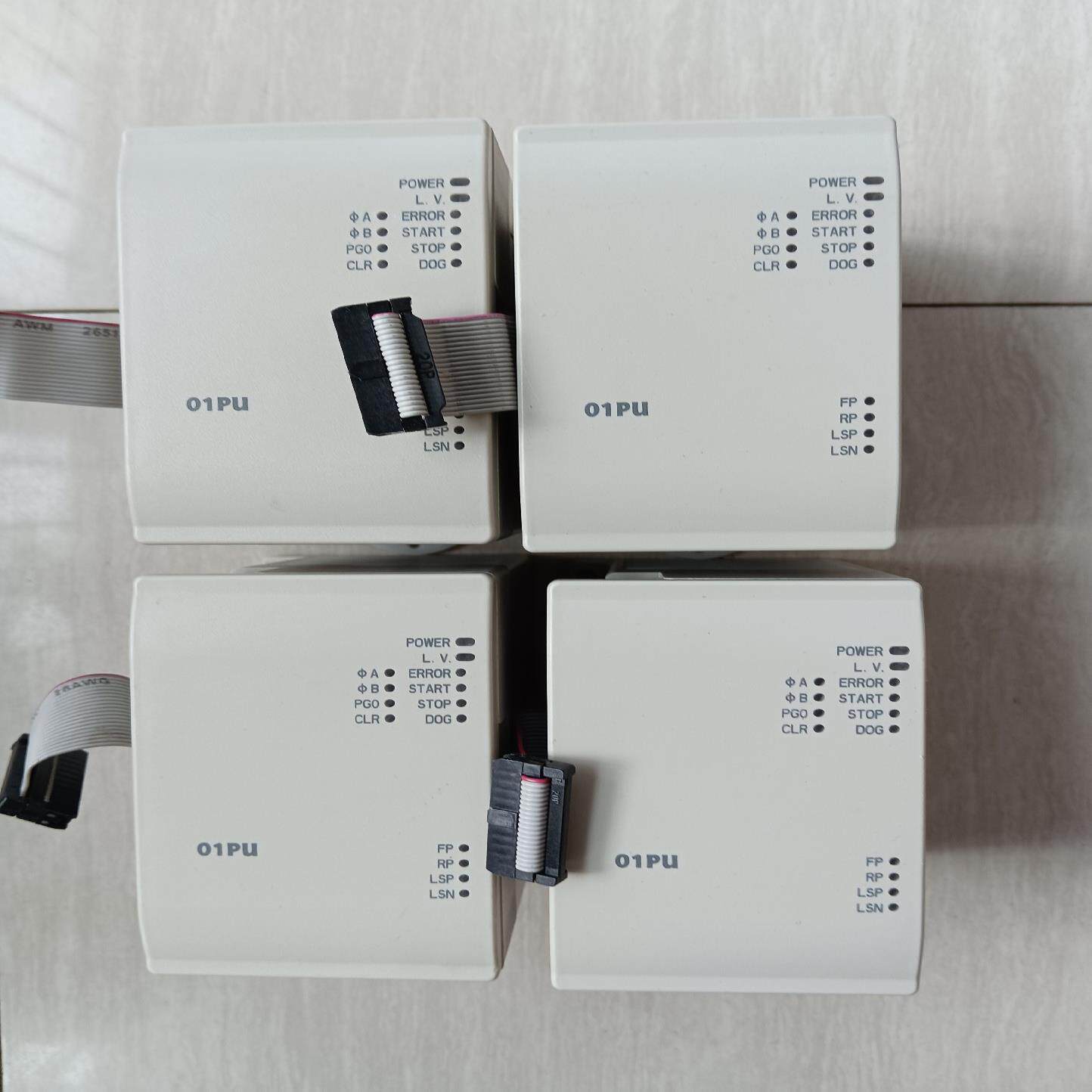 台达PLC定位扩展模块DVP01PU-H2成色如图，功能正常~询价