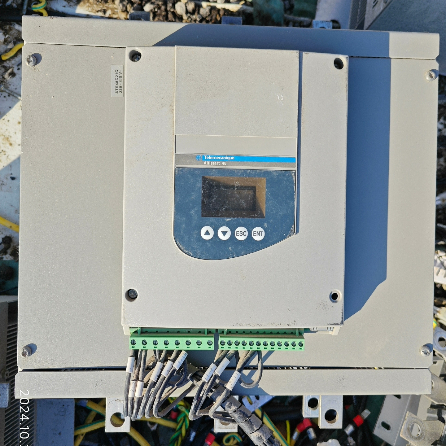 二手拆机施耐德软启动ATS48C21Q现货实物议价出售。--议价商品