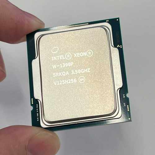 正式版 W-1390P 8核16线程CPU 集成Intel®【侨报商行】