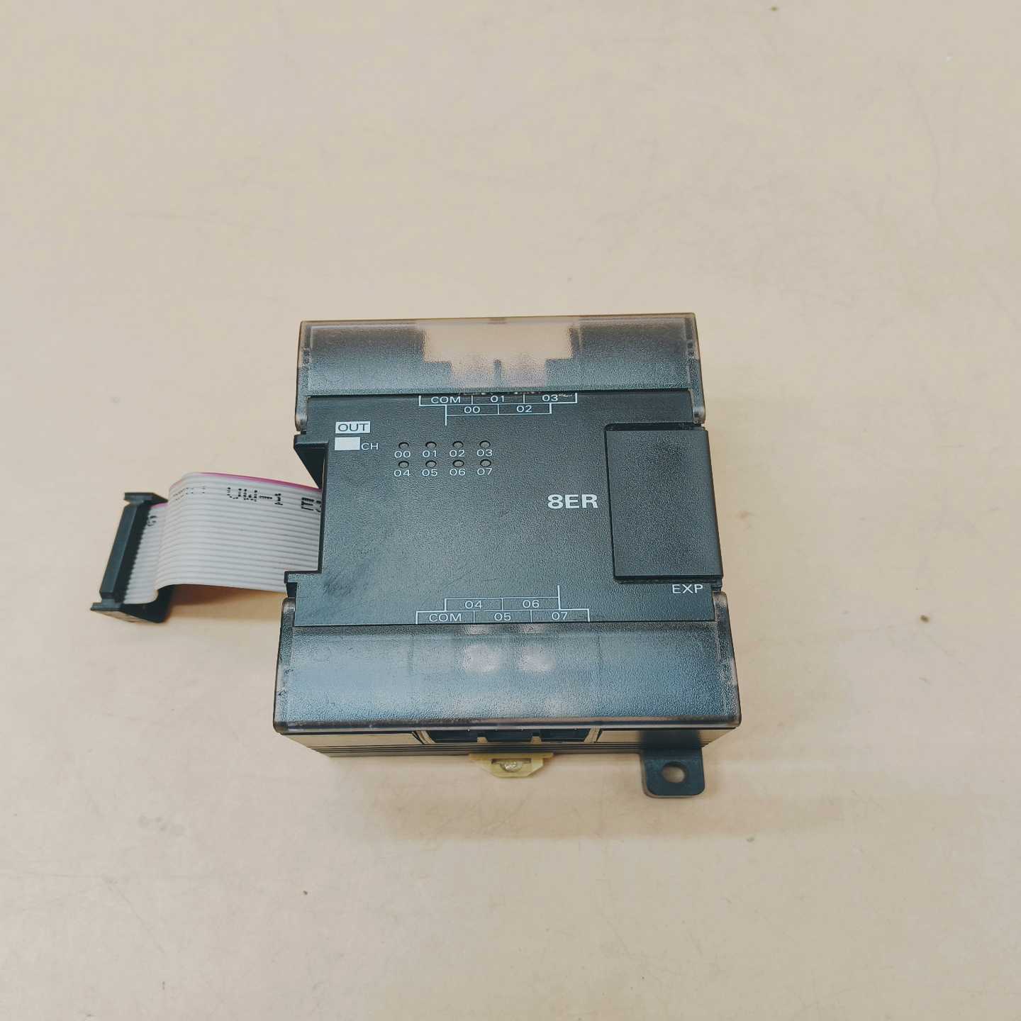 (询价)CP1W-8ERPLC模块顺丰9成新，，专