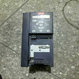 丹佛斯变频器7.5KW 议价 051P7K5T4E20H3B