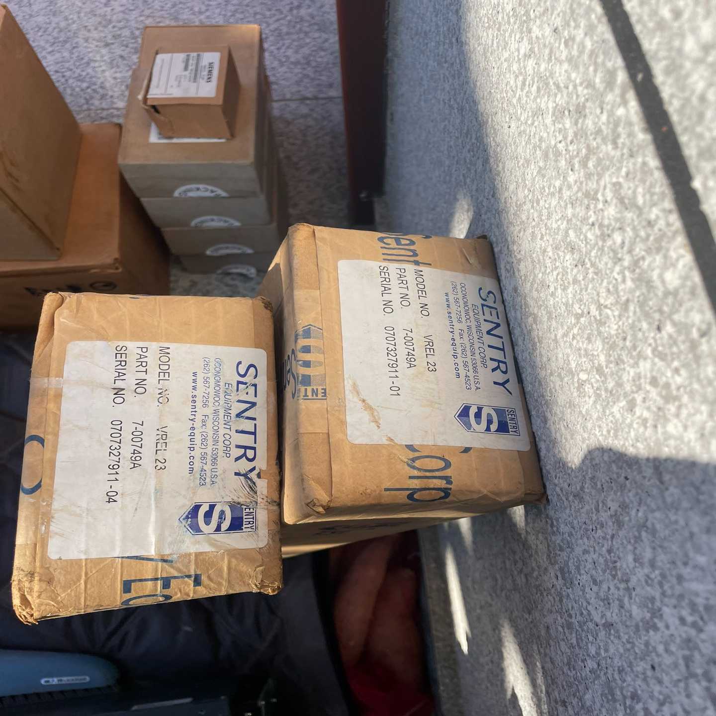 SENTRY双针式减压阀VREL-23哨兵控制流速适用--议价商品