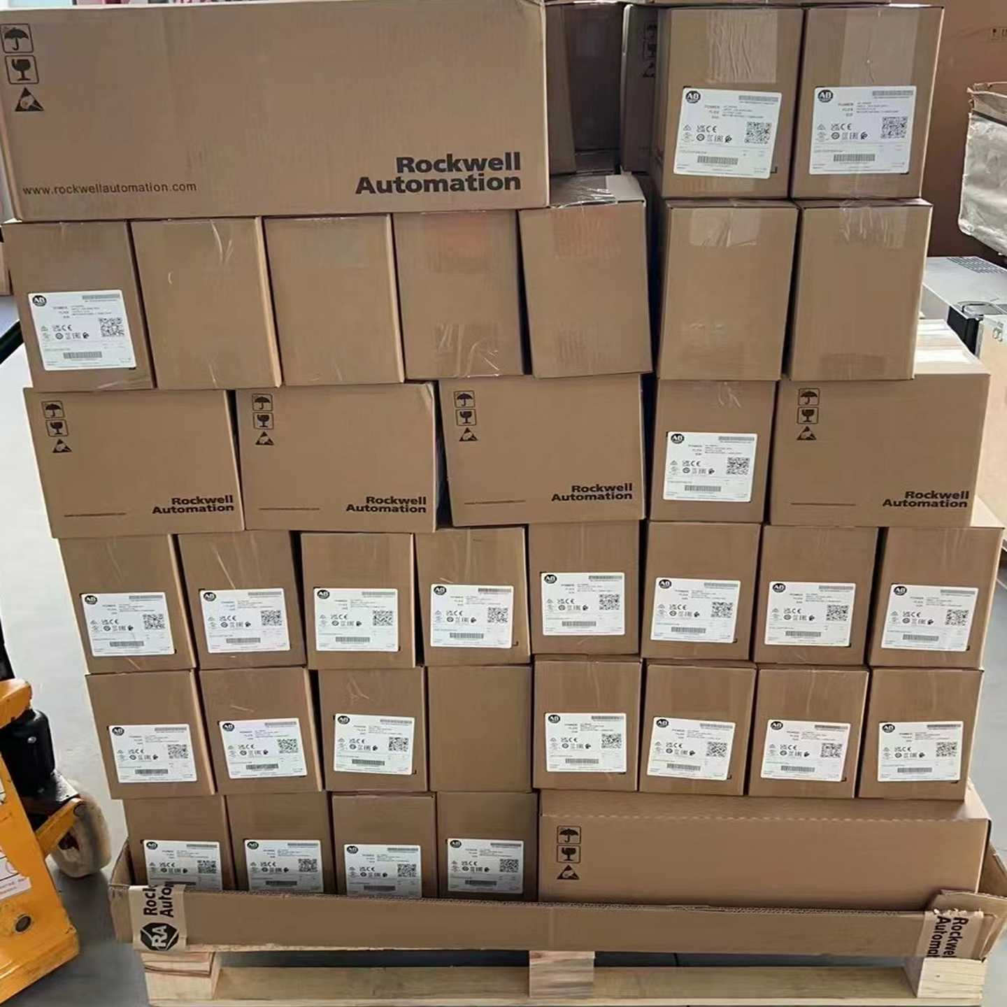 议~20F11NC3P5JA0NNNNN AB变频器 正