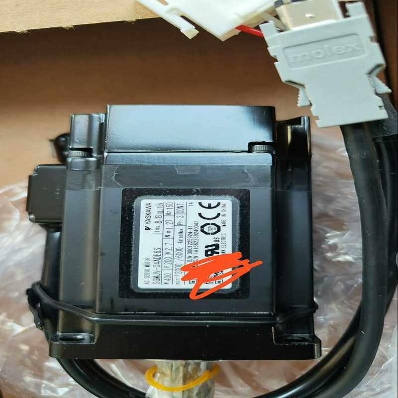 询价~安川  电机，SGMJV-04ADE6S