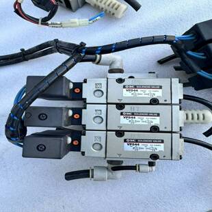 三个一组阀岛一起 VP544 电磁阀 价格 询价