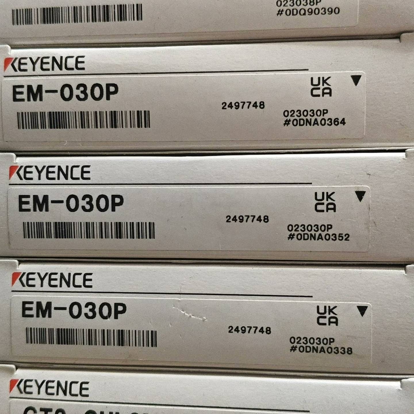 基恩士EM-030P全新原装正品，数量3个当天发货顺丰包邮#-询价客服