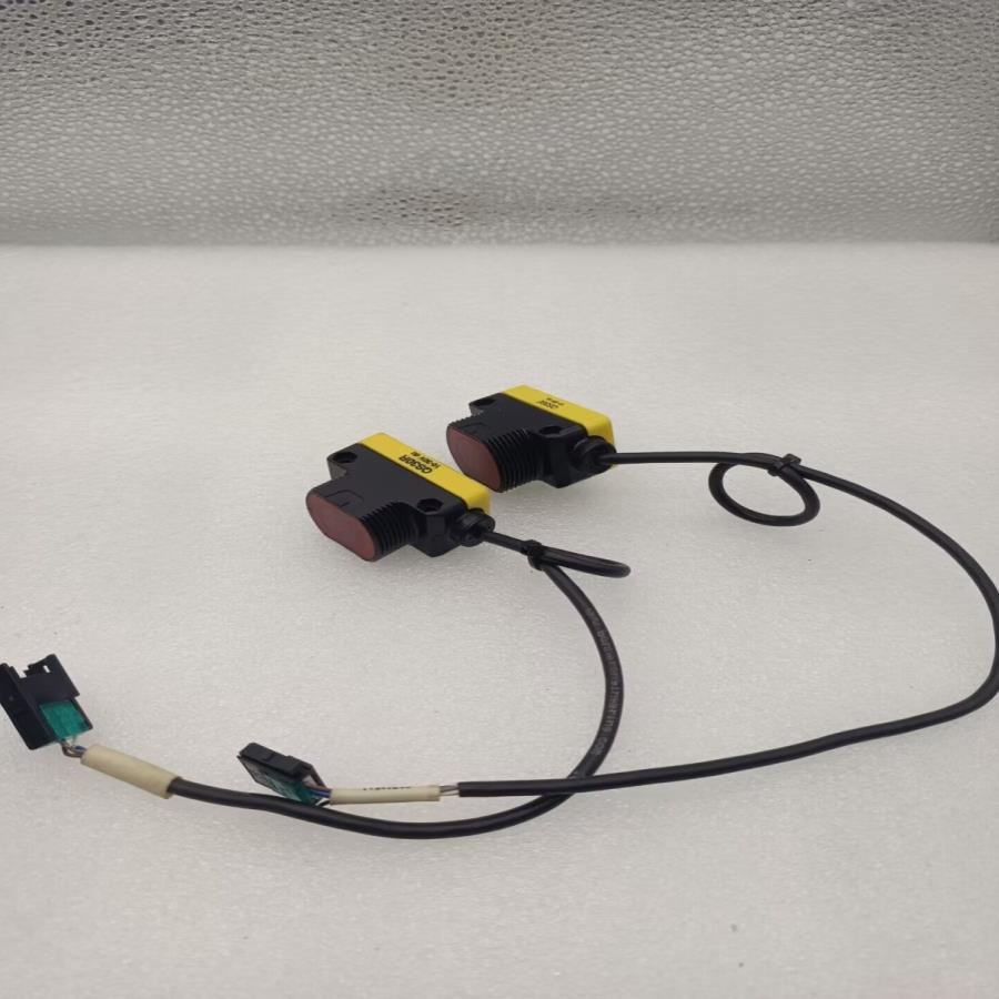 美国BANNER邦纳 QS30E QS30R 对射光电开关