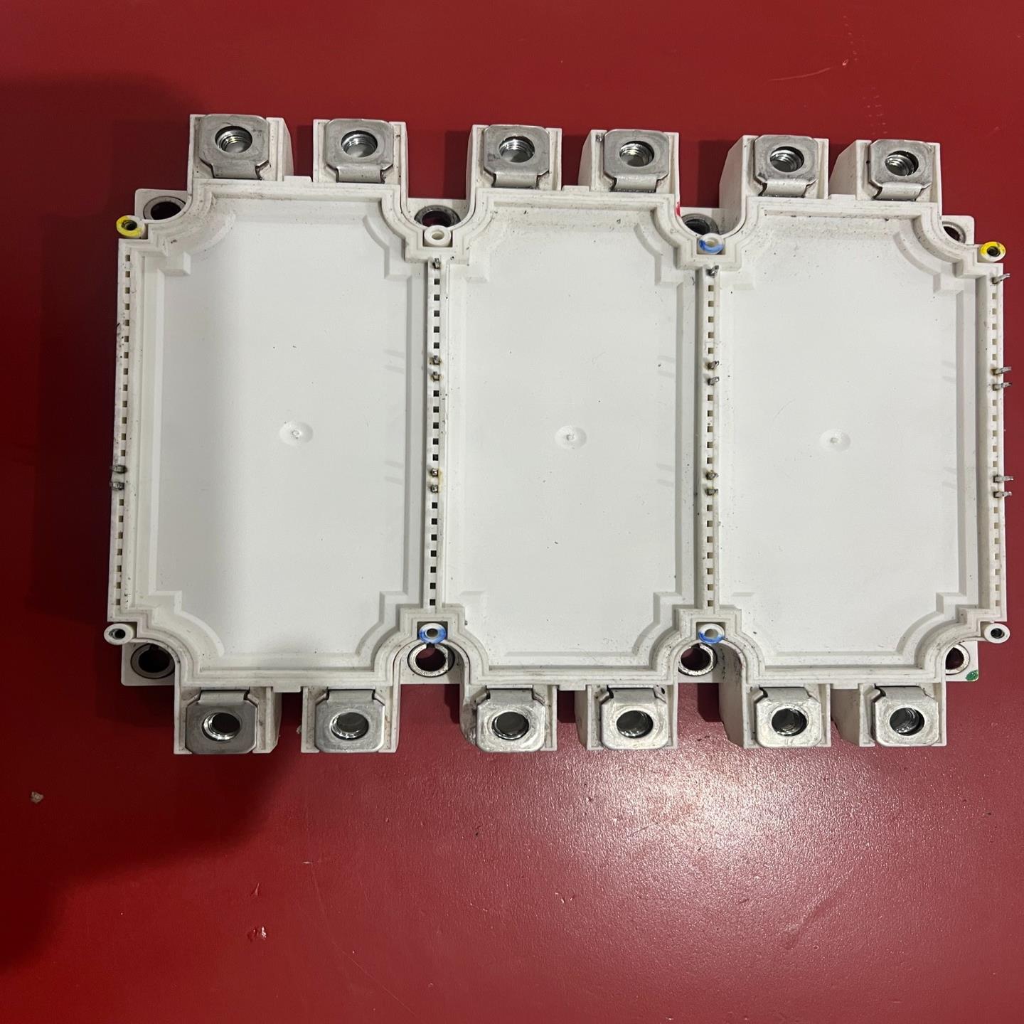 FS450R17KE3 英飞凌IGBT模块 功能（佳毅工控）