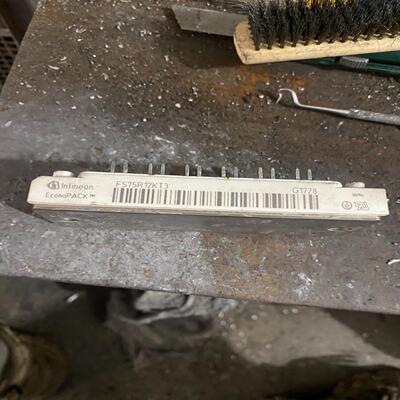 英飞凌模块FS75R12KT3 模块，~询价