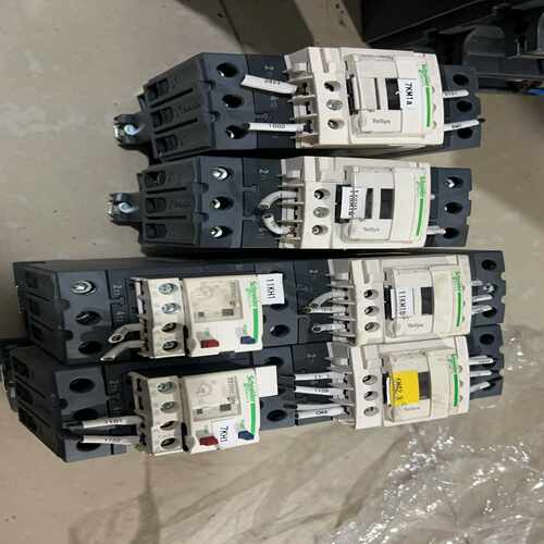接触器LC1D40A四台有两台带继电LRD350C询价