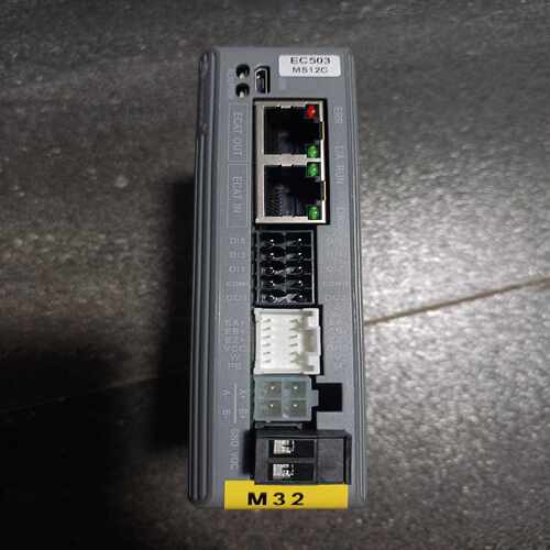 雷赛驱动器CL3C-EC503。（电子设备）