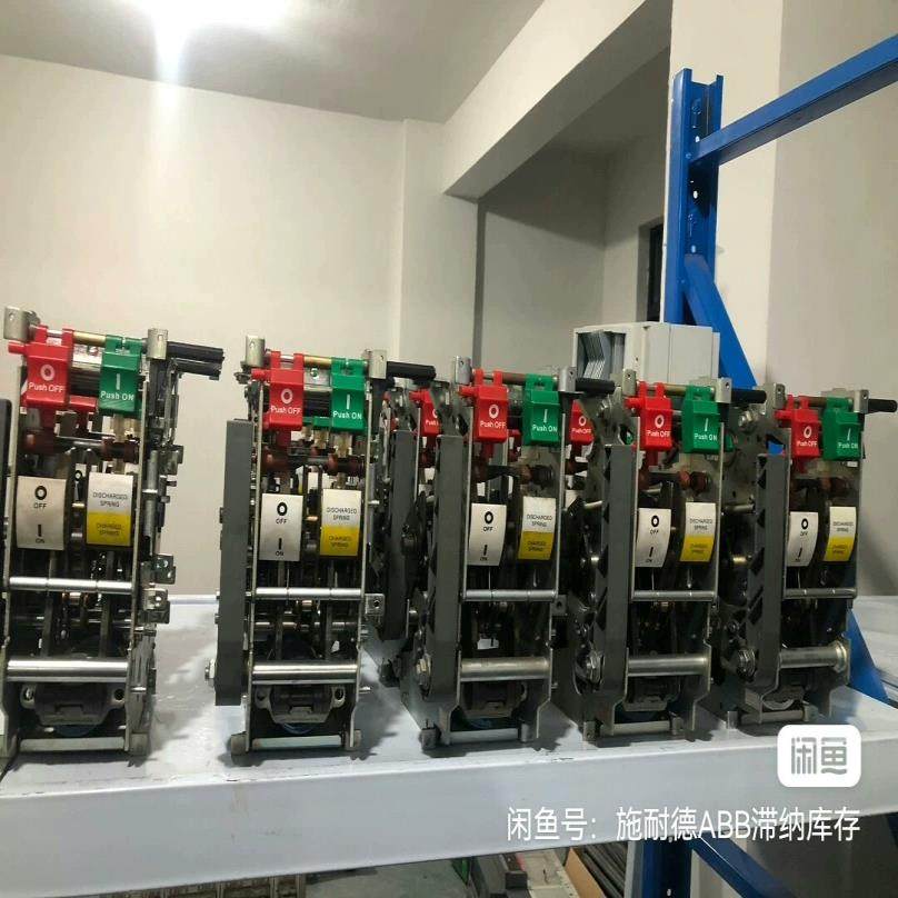 ABB框架断路器，储能机构，动静触头，储能电机，分闸线圈，合