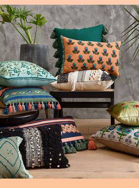 ?式复古抱枕沙发美客厅靠垫靠枕套床头腰米枕75637午西睡趴波亚手