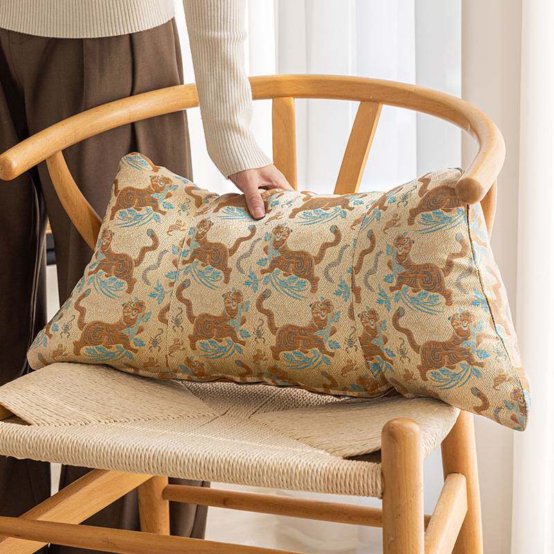 新中式长条复古靠枕腰枕靠背床头靠垫护腰高颜值抱枕沙发床头腰靠