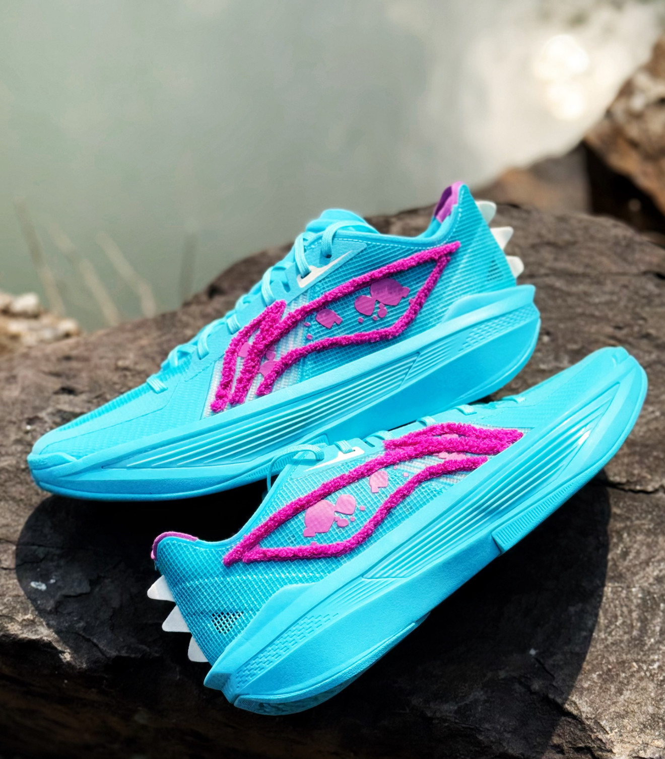 李宁超轻2025 超䨻Ultra Light篮球鞋男低帮实战缓震回弹运动鞋