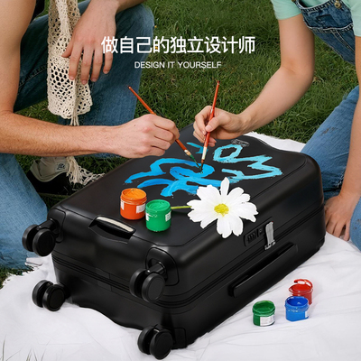 DTA首创DIY创意行李箱发挥想象