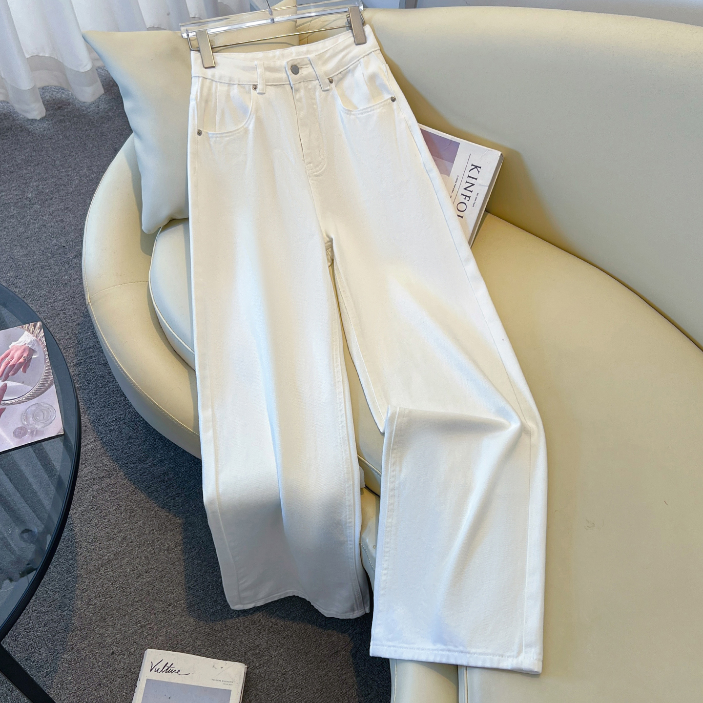 2025秋季新款复古高腰直筒牛仔裤