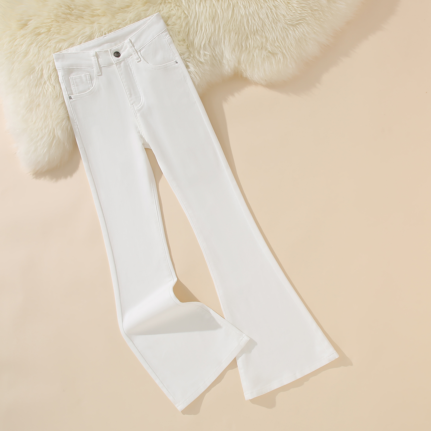 2025新款正品高腰显瘦白色微喇牛仔裤女弹力百搭拖地裤时尚喇叭裤