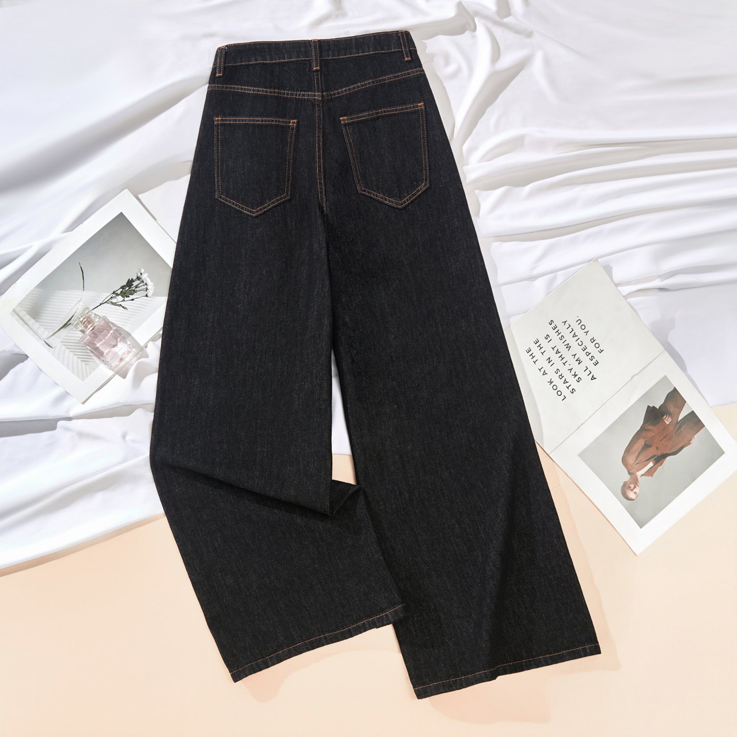 2025秋季新款黑茶色时尚洋气高腰直筒牛仔裤女显瘦阔腿拖地裤简约