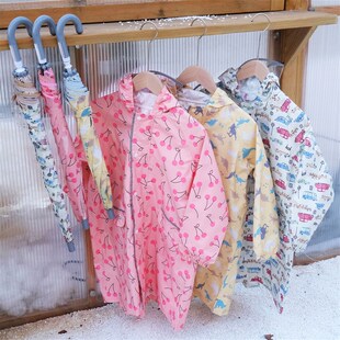 日系轻薄儿童雨衣男童女童幼儿园小学生防水防风防雪雨披带书包位