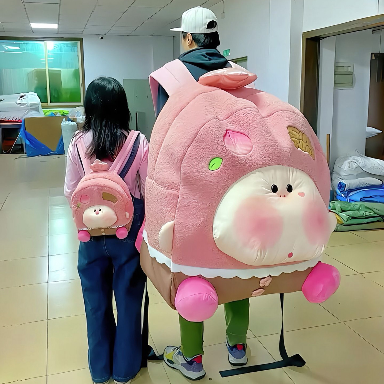 单双肩两用背包大容量粉色桃花树毛绒包旅行小双肩包斜挎包