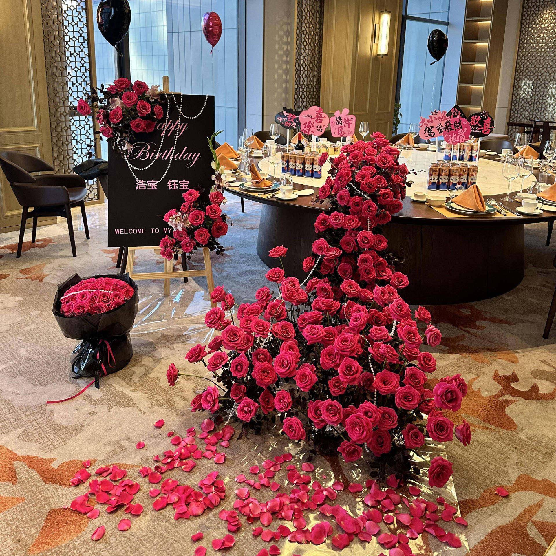 弗洛伊德玫瑰仿真花户美陈商场玫瑰瀑布打卡墙仿真花布造景瀑布花