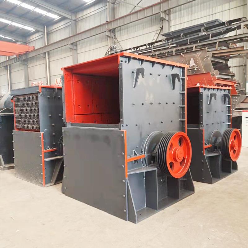 移方动方箱破碎机建筑垃圾破碎机石料破方箱碎机MNM1214型箱破碎