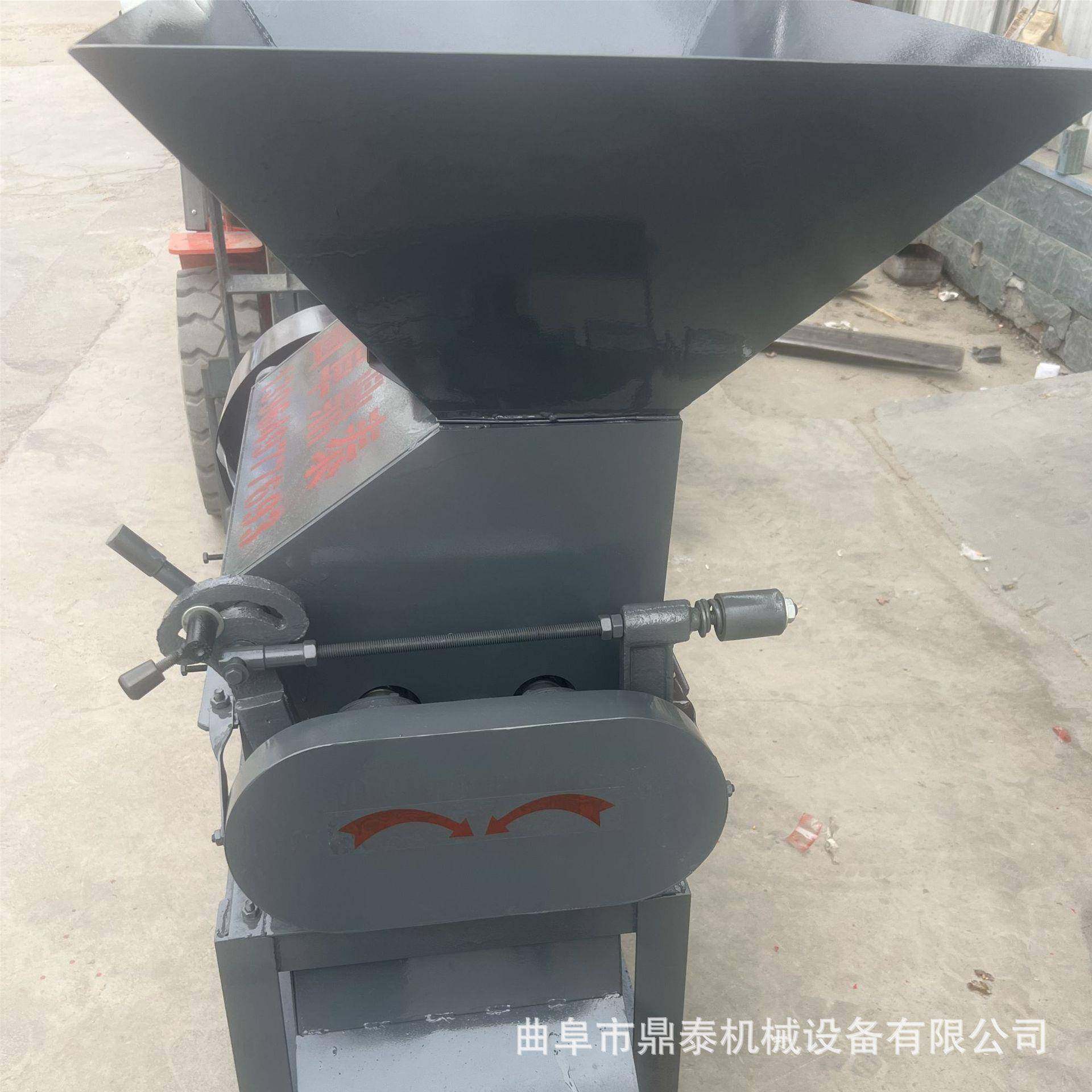 酒厂自动进料粮大食粉碎机MSC对辊28型花生破碎豆机海盐椒花研磨